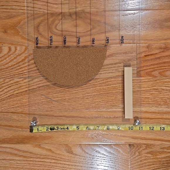 NWOT Clear Weekly Dry Erase Calendar - Picture 5 of 5